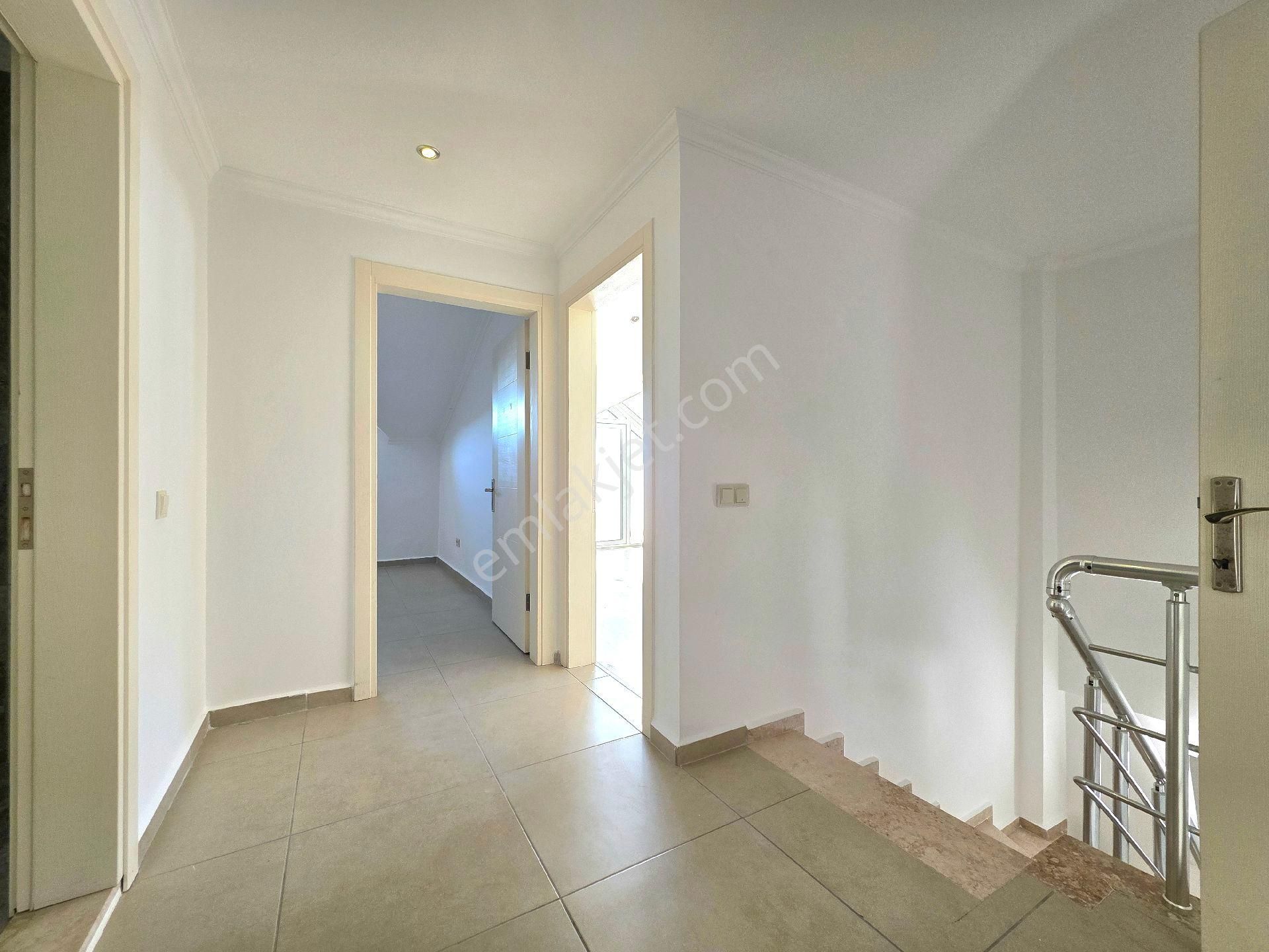 Fethiye Taşyaka'da Satılık 4+1 200m2 Havuzlu Dubleks Daire - Görsel 23