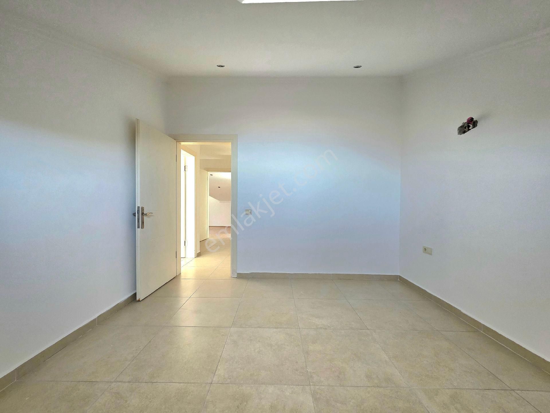 Fethiye Taşyaka'da Satılık 4+1 200m2 Havuzlu Dubleks Daire - Görsel 29