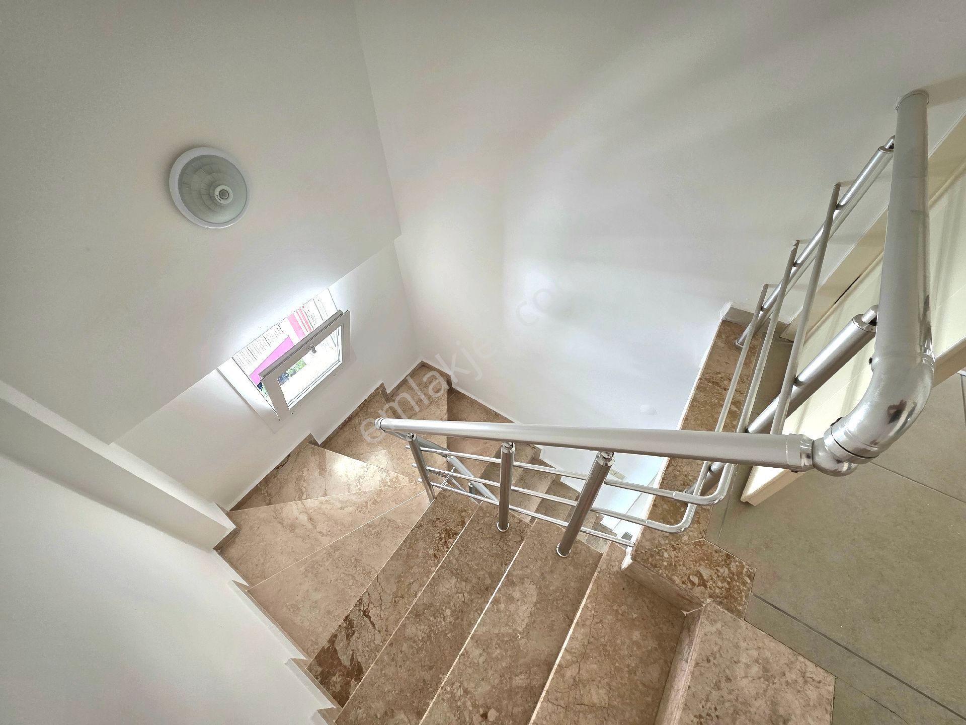 Fethiye Taşyaka'da Satılık 4+1 200m2 Havuzlu Dubleks Daire - Görsel 17