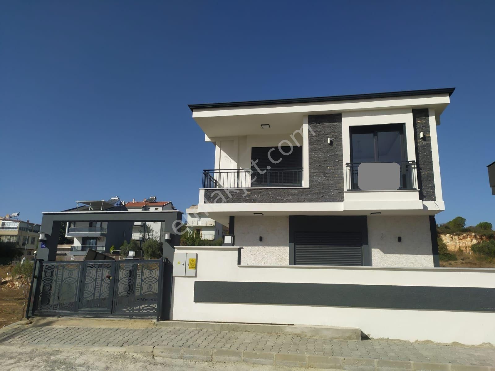 Didim Sağturda Denize 400m Mesafede 250 M2 Arsa İçinde 4+1 Ayrı Mutfak Havuzlu Villamız Satılık - Görsel 2