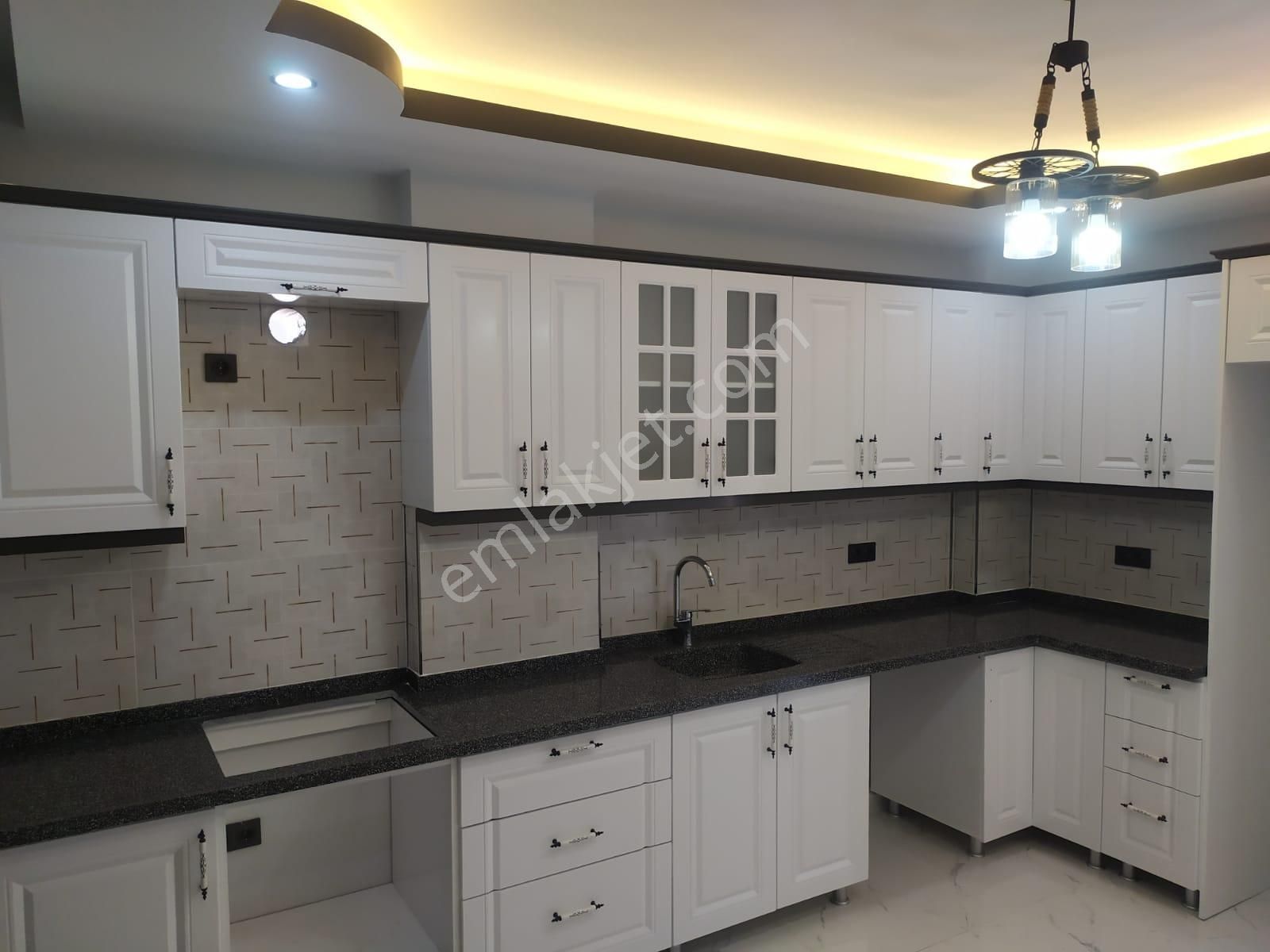 Didim Sağturda Denize 400m Mesafede 250 M2 Arsa İçinde 4+1 Ayrı Mutfak Havuzlu Villamız Satılık - Görsel 23