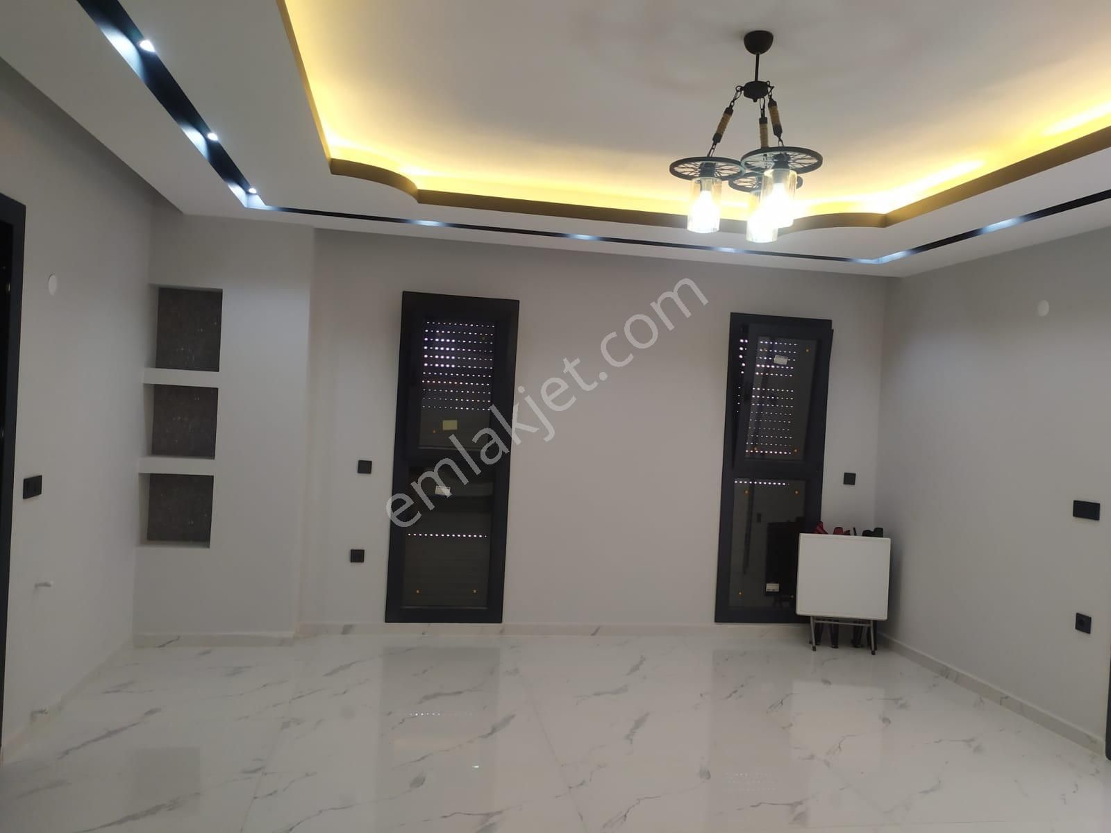 Didim Sağturda Denize 400m Mesafede 250 M2 Arsa İçinde 4+1 Ayrı Mutfak Havuzlu Villamız Satılık - Görsel 14