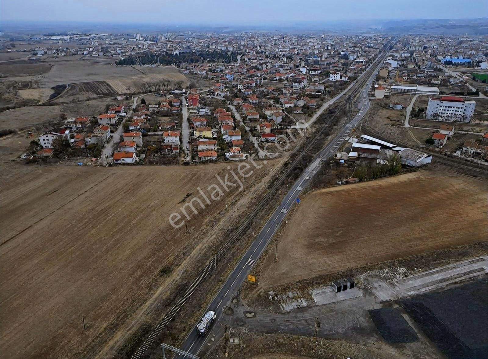 Muratlı İmara Sıfır Çok Kıymetli Arazi Acil Satılık Emsali Yok - Görsel 4