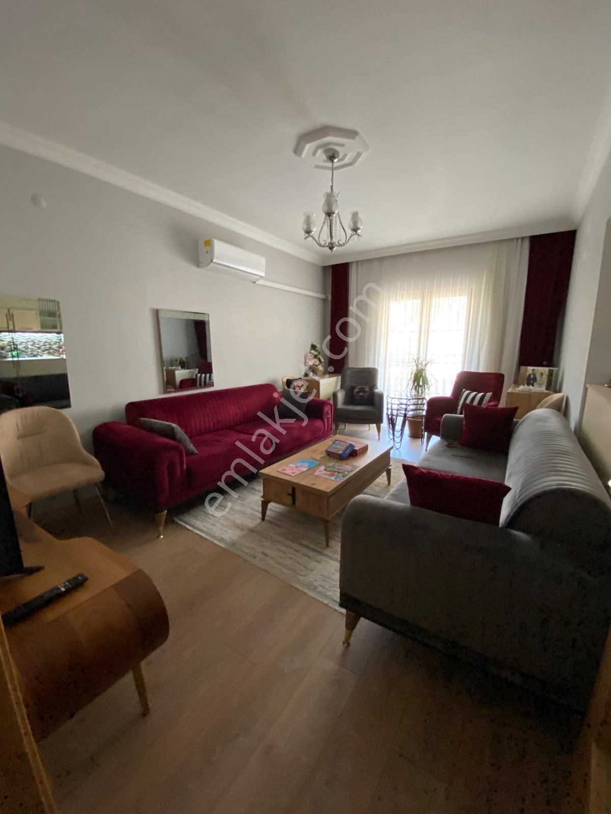 Aydın İli Kuyucak İlçesi Toki Konutlarında Doğalgazlı Satılık 2+1 Daire