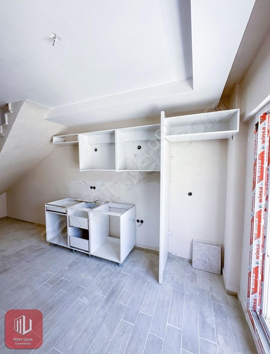 Mert Uçar'dan Satılık Seyrek Merkez De Sıfır 1+1 Dublex Daireler - Görsel 6