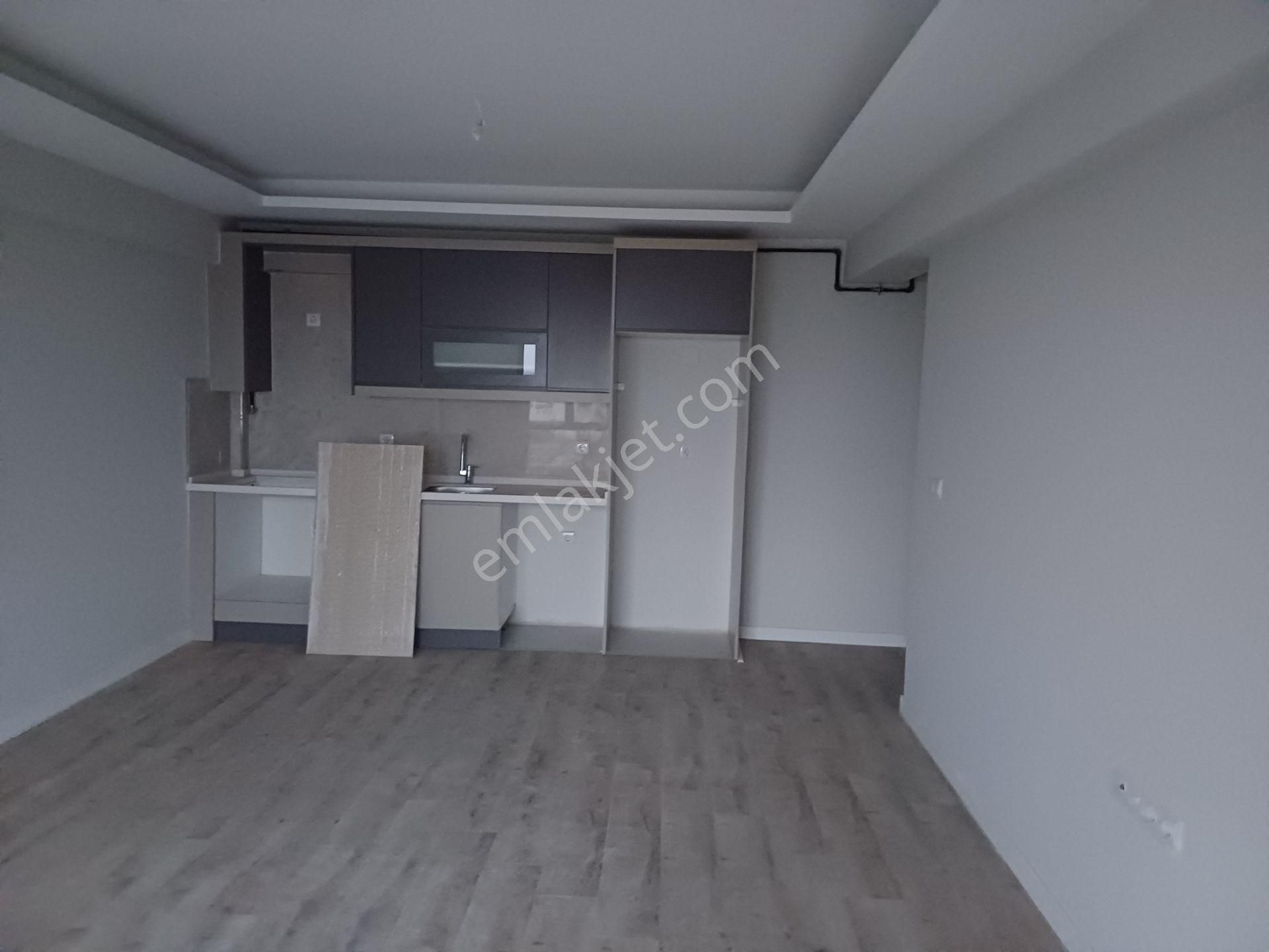 Yolçatı'da Şehir Hastanesi'ne Yakın Yeni Bina 2+1 Satılık Daire