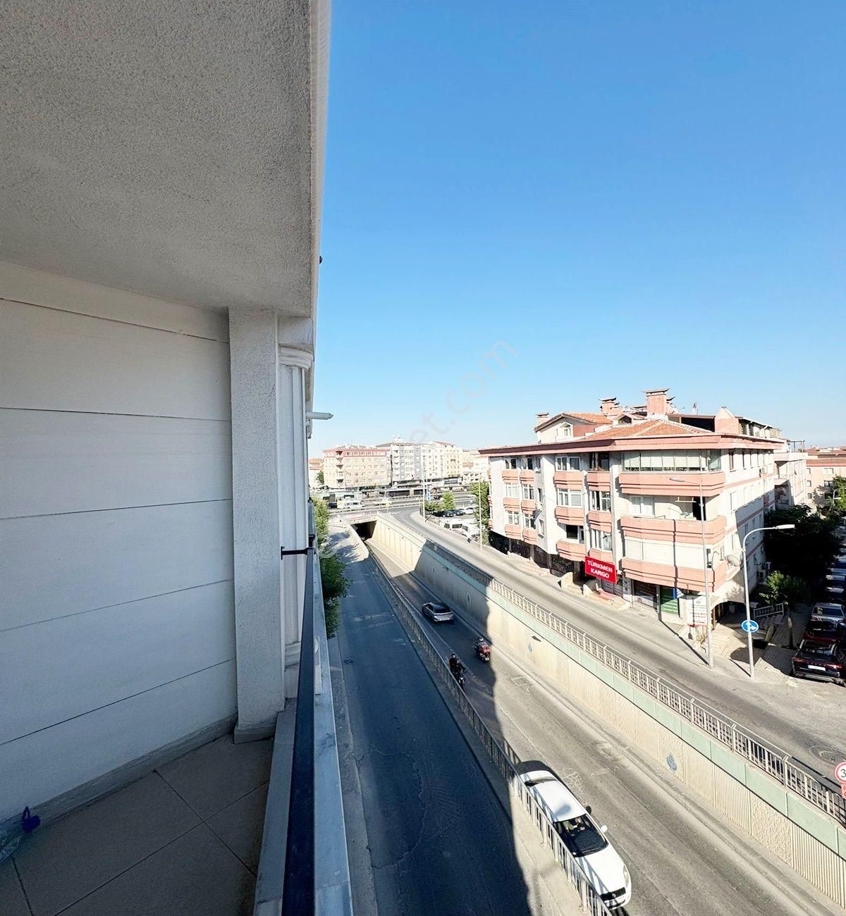 Avcılar Şükrübey Caddesinde Sıfır 3+1 Ara Kat Daire - Görsel 13