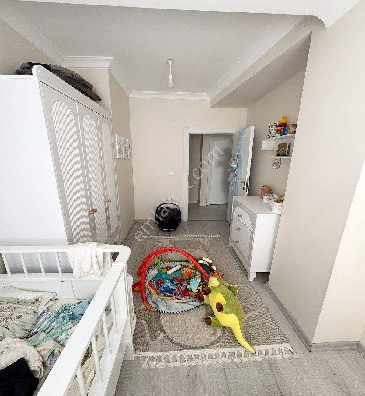 Avcılar Şükrübey Caddesinde Sıfır 3+1 Ara Kat Daire - Görsel 7