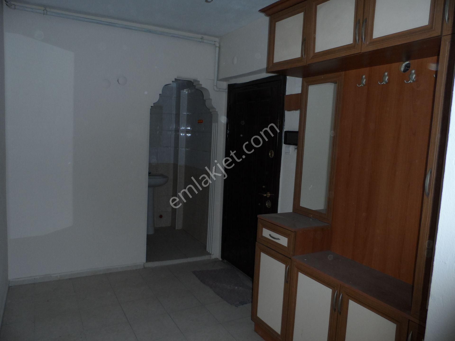 Nazilli Ege Emlak Ofisinden Yeni Mh. Asansörlü, Doğalgaz Kombili Kiralık Daire - Görsel 9