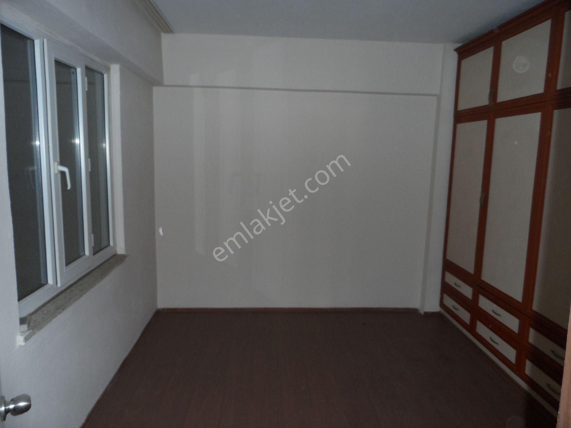 Nazilli Ege Emlak Ofisinden Yeni Mh. Asansörlü, Doğalgaz Kombili Kiralık Daire - Görsel 24