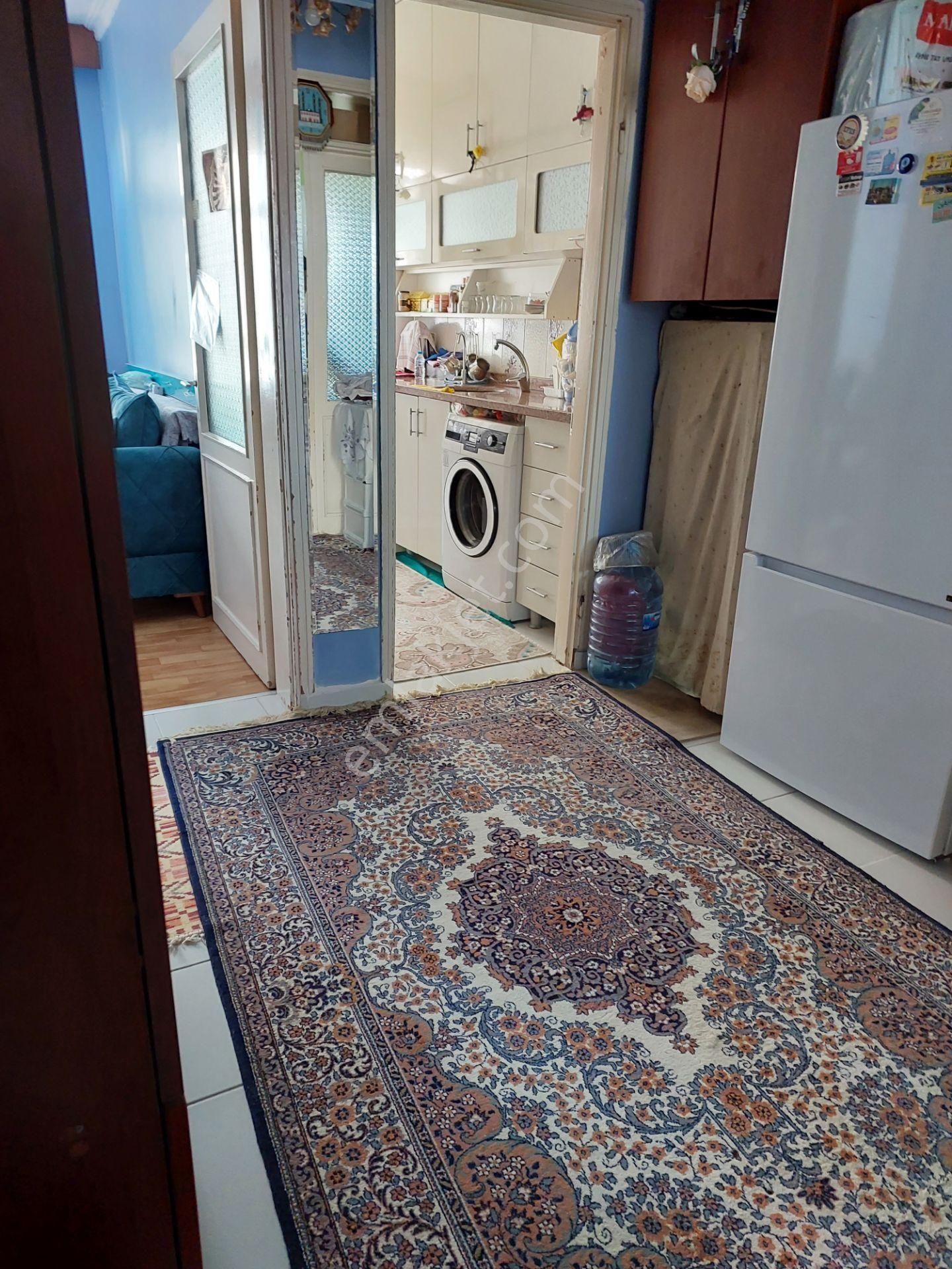Akşenden Fatih Çapa Küçükhamamda 3.ara Kat2+1 75m² Satılık Daire - Görsel 22