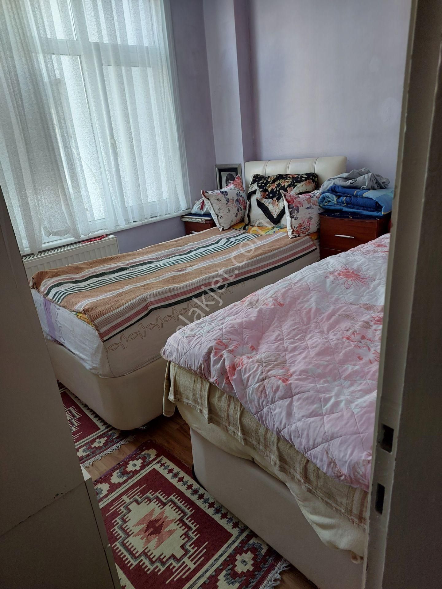 Akşenden Fatih Çapa Küçükhamamda 3.ara Kat2+1 75m² Satılık Daire - Görsel 14
