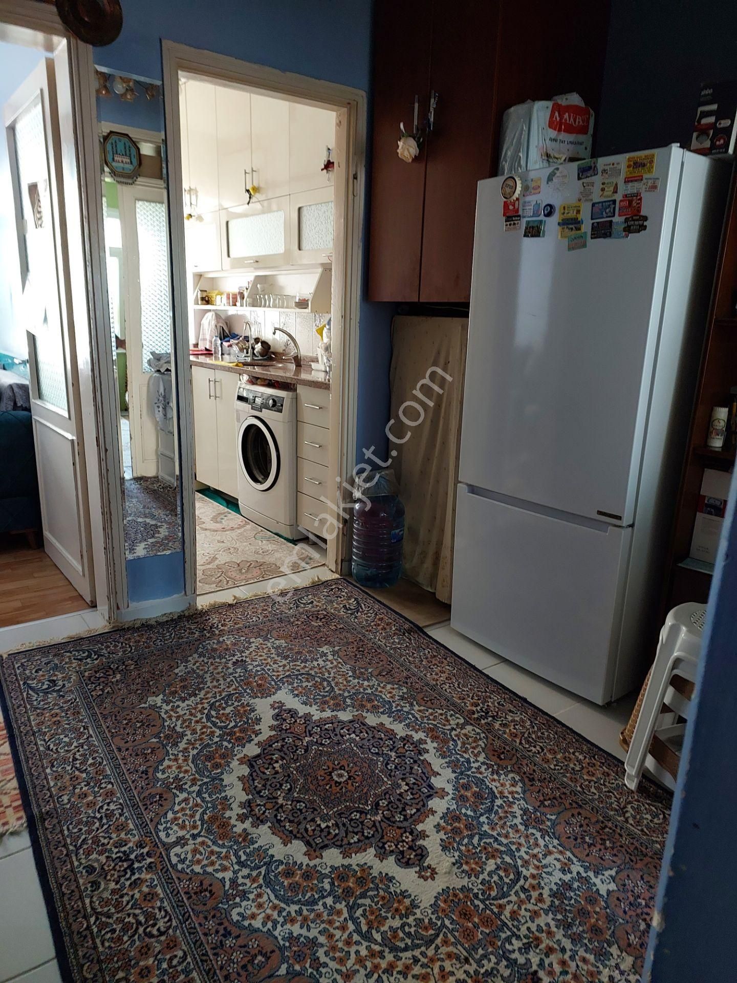 Akşenden Fatih Çapa Küçükhamamda 3.ara Kat2+1 75m² Satılık Daire - Görsel 21