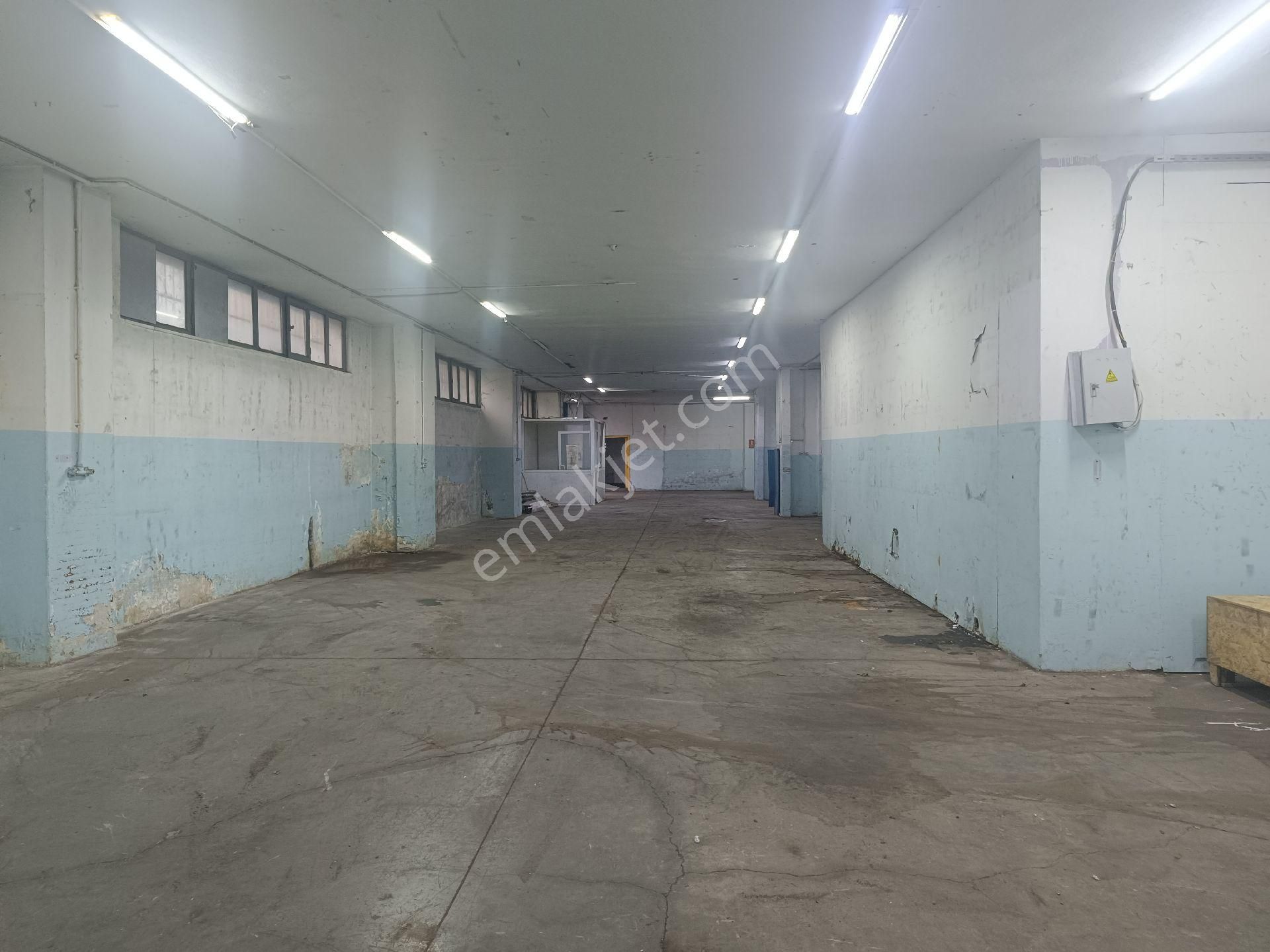 Sultanbeyli 1500m2 Fabrika İmalat