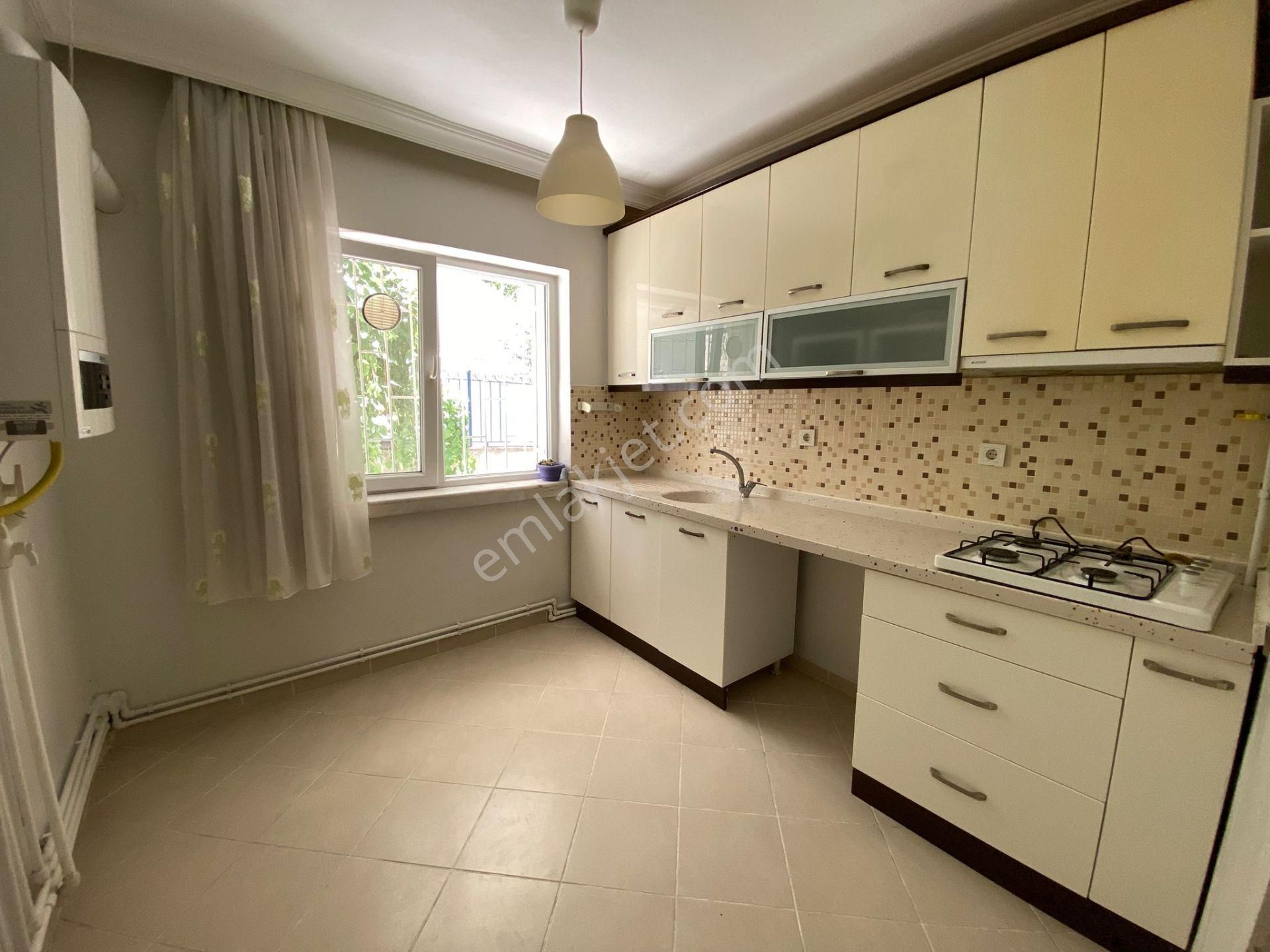Etlik Şehir Hastanesi Yakını Yapılı Mantolamalı 3+1 Kiralık Daire