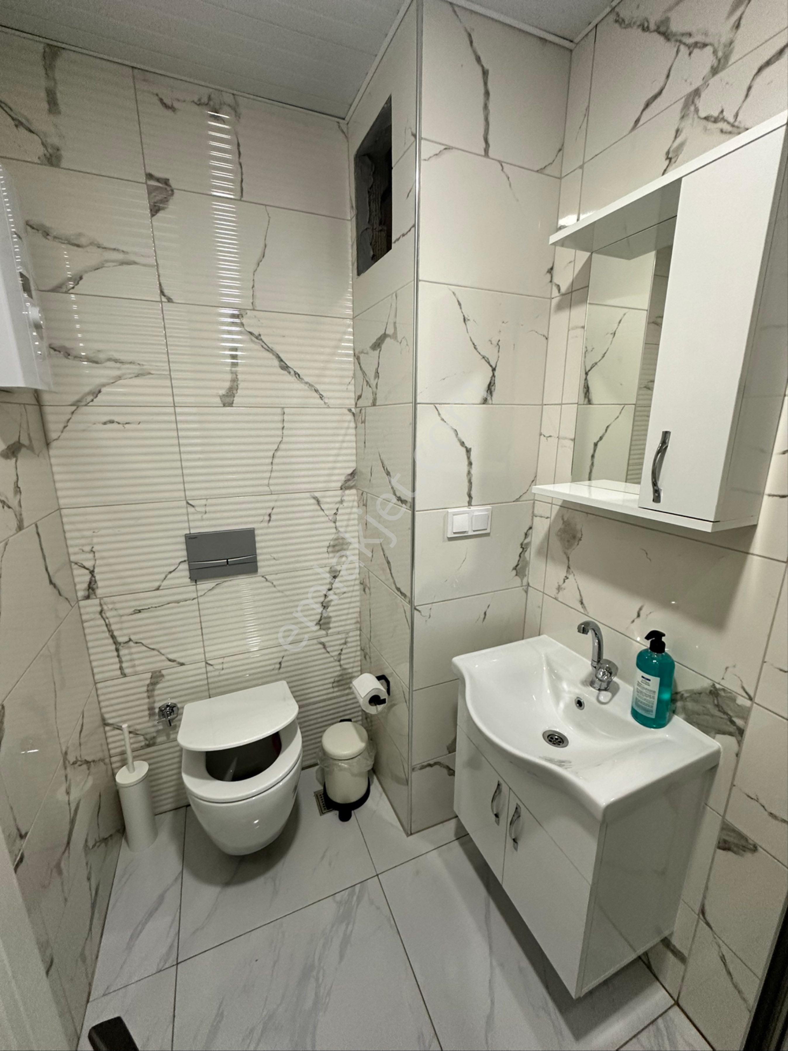 Alanya Merkezde Günlük Ve Haftalık 1+1 Yeni Eşyalı Daire - Görsel 2