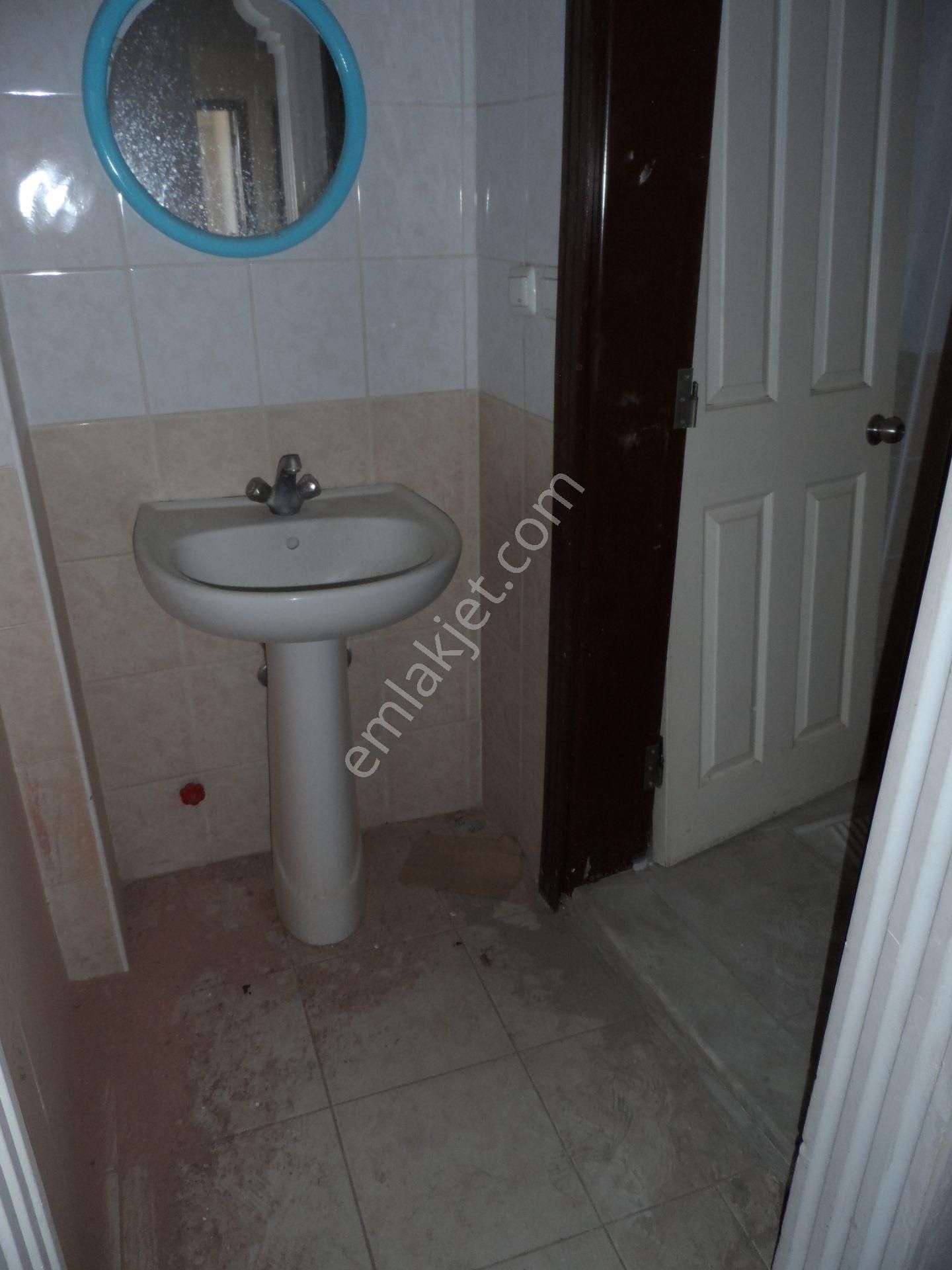 Nazilli Ege Emlak Ofisinden Yeni Mh. Asansörlü, Doğalgaz Kombili Kiralık Daire - Görsel 6