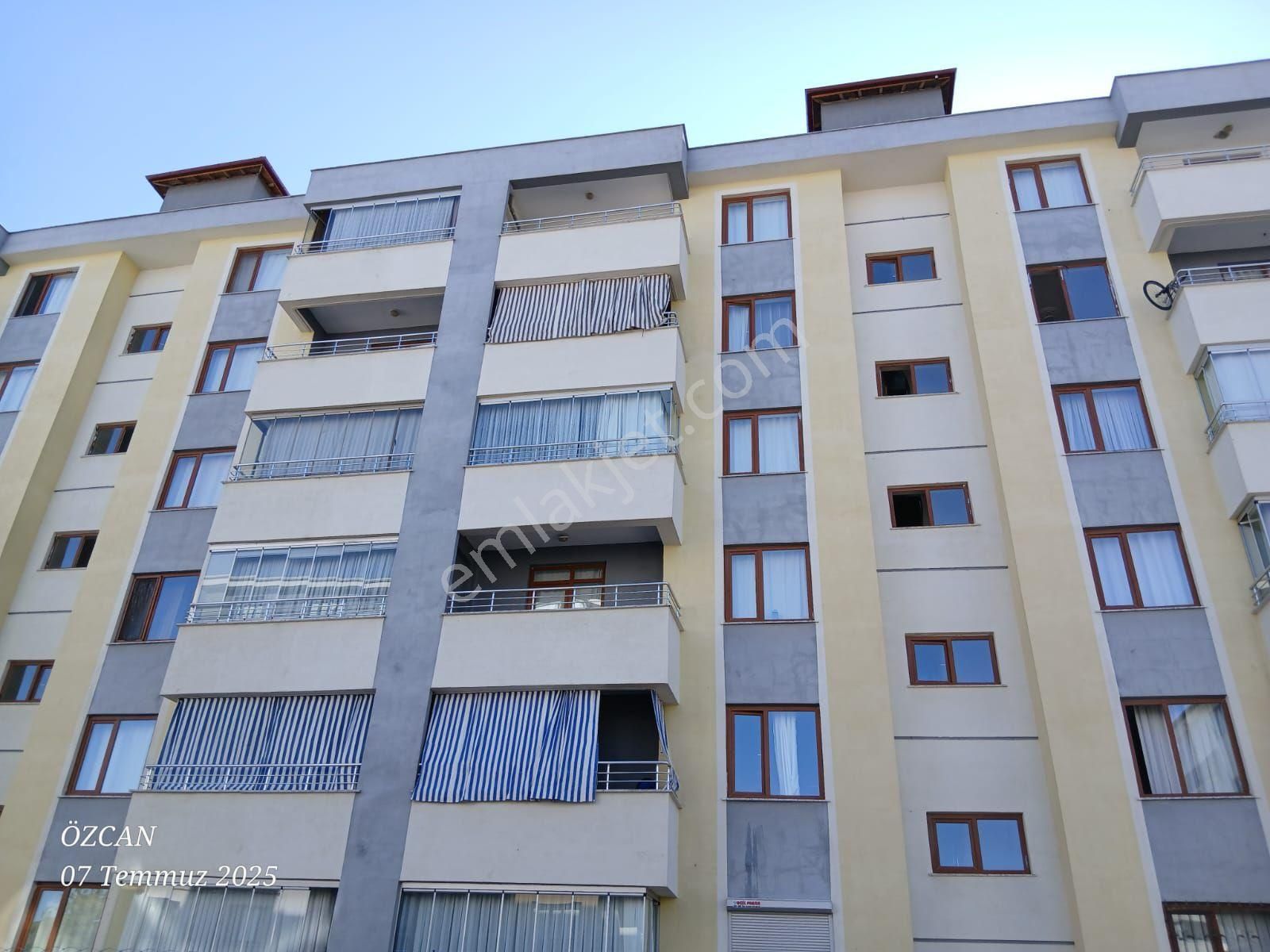 Yeni Masrafsız Bakımlı 2+1 105 Net Metrekarelik Satılık Daire