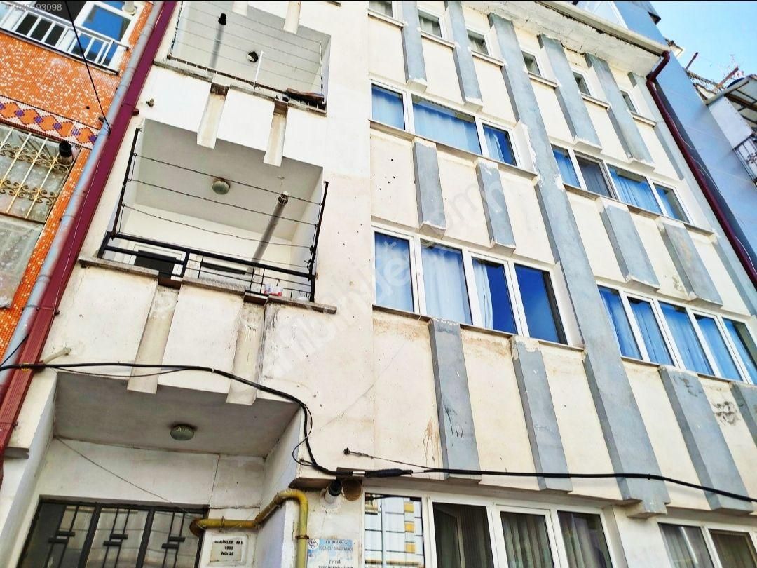 Karahan Emlak'tan Satılıksivas Merkez Akdeğirmen Mahallesi’nde Satılık 1+1 