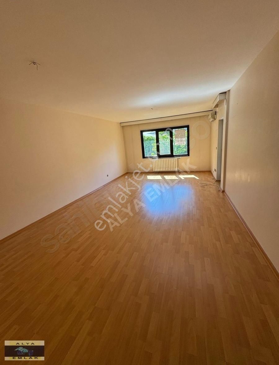 Bahçeşehir Gül C5 Blok Da Satılık 3+1