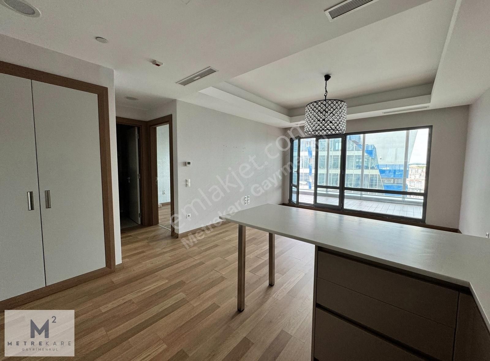 Ağaoğlu Maslak 1453 Boş 1+1 Kiralık Aylık Ödeme İmkanı / Güncel
