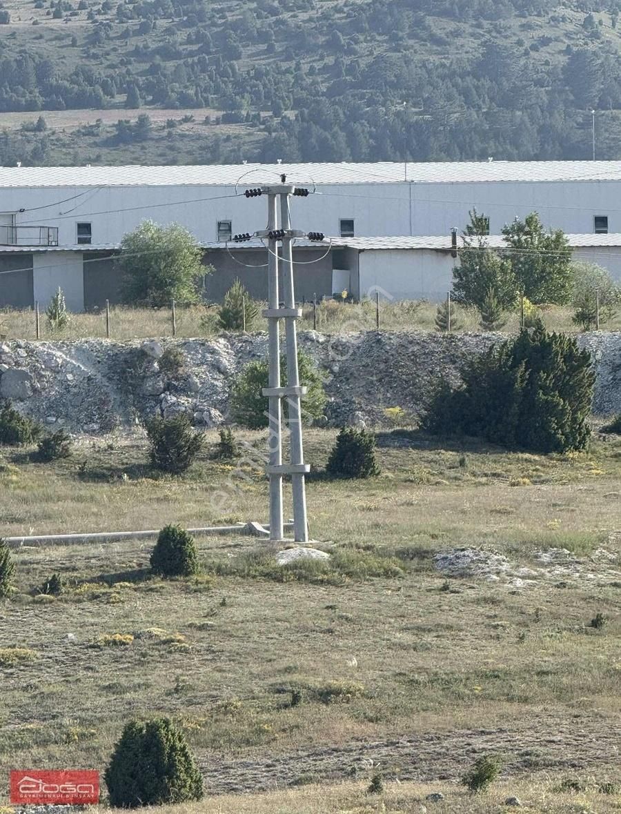 Kütahya Tavşanlı Çobanlı'da Şok Fiyat Arazı 8,641 M2arsa