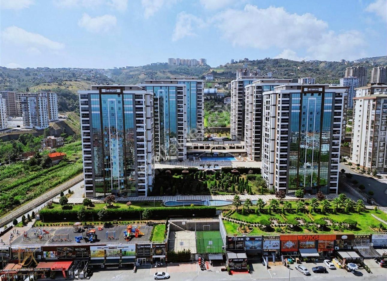 Yıldız Gayrimenkulden Satılık Ultralüks Site İçi Daire