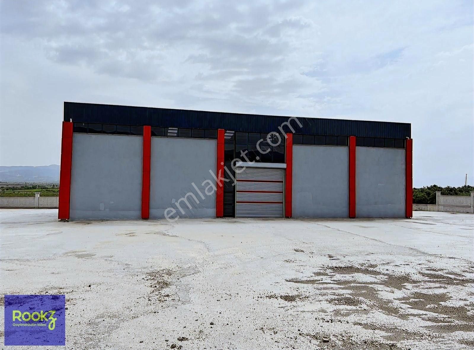 Aşağıçobanısa Yolunda Kiralık Tarımsal Depo
