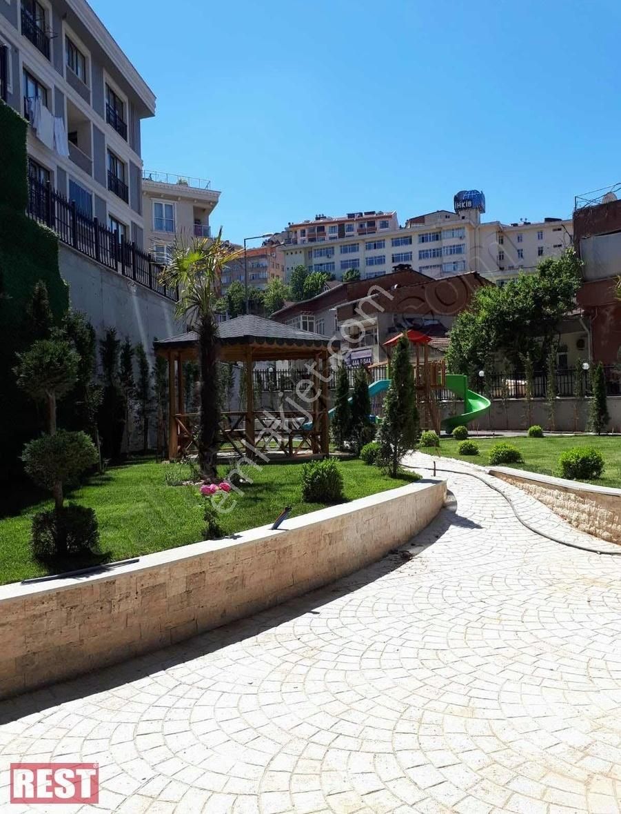 Gürsel Rezidansda Yüksek Kat Temiz Kiralık Daire