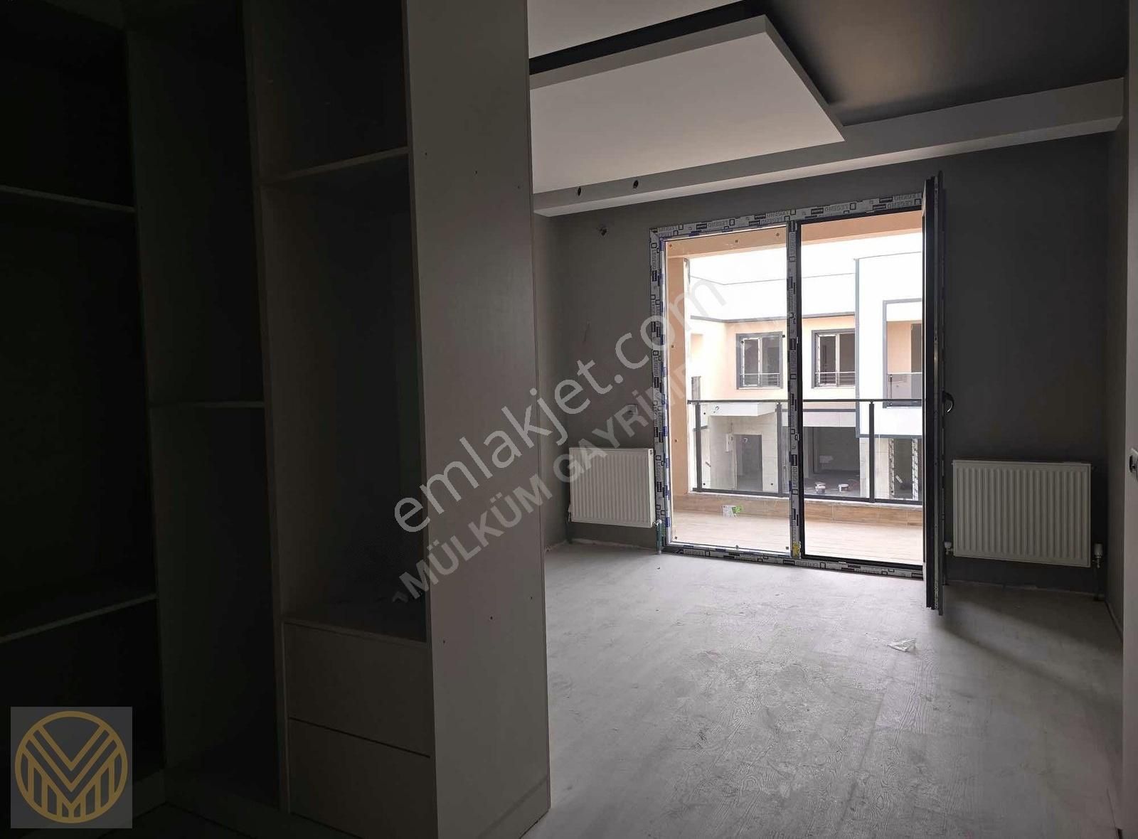 Şehir Hastanesi Yanıbaşında Satılık Villa