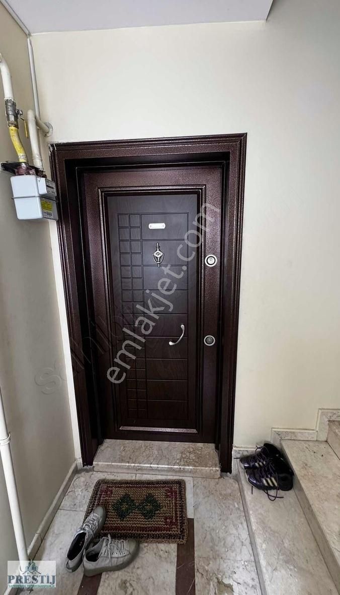 Güvenevler Mahallesinde 4+1 Doğalgazlı Güney Cepheli - Görsel 10