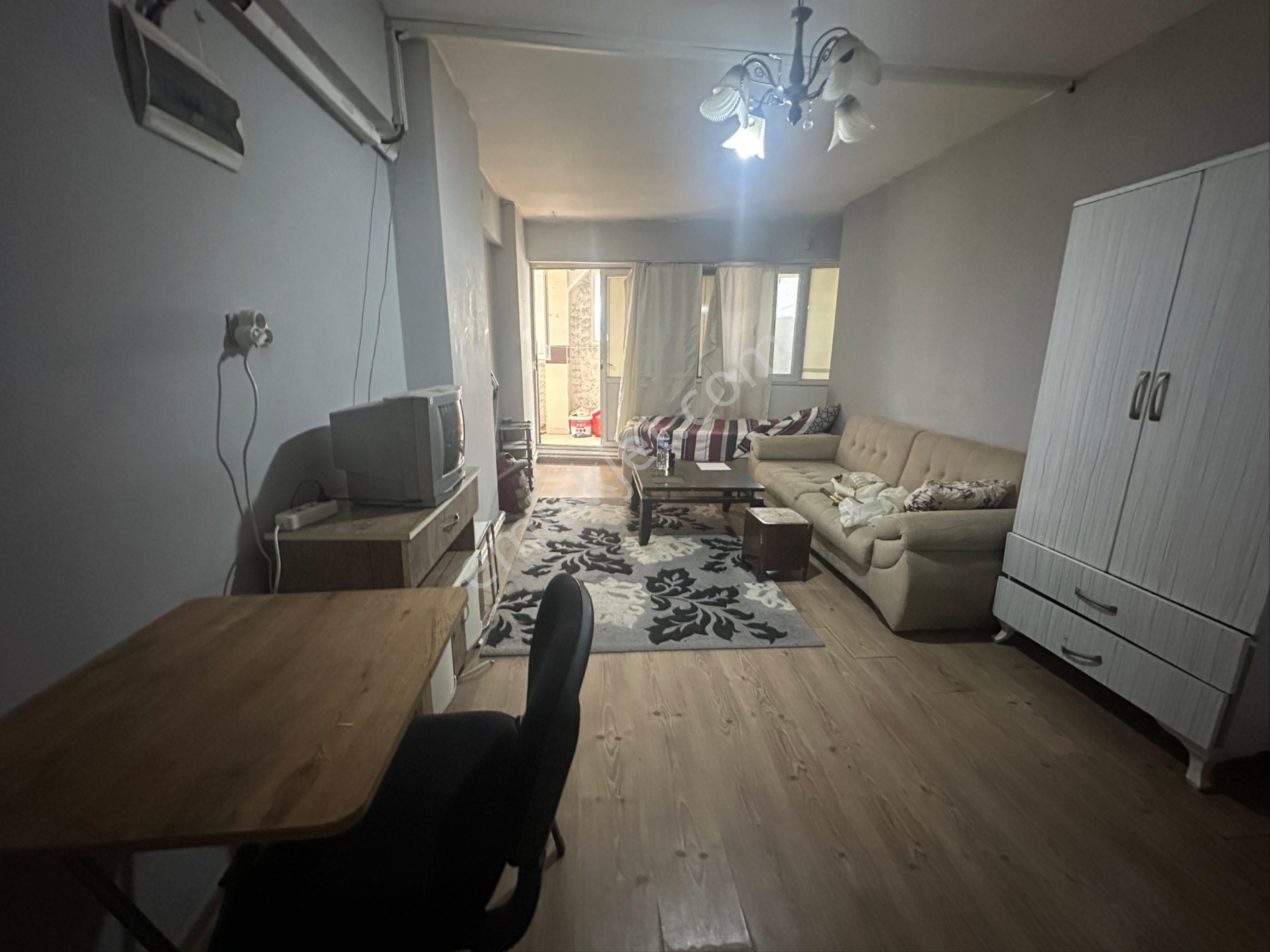 Rota Gayrimenkul Den Çakra Parkı Karşısında Eşyalı Bir Oda