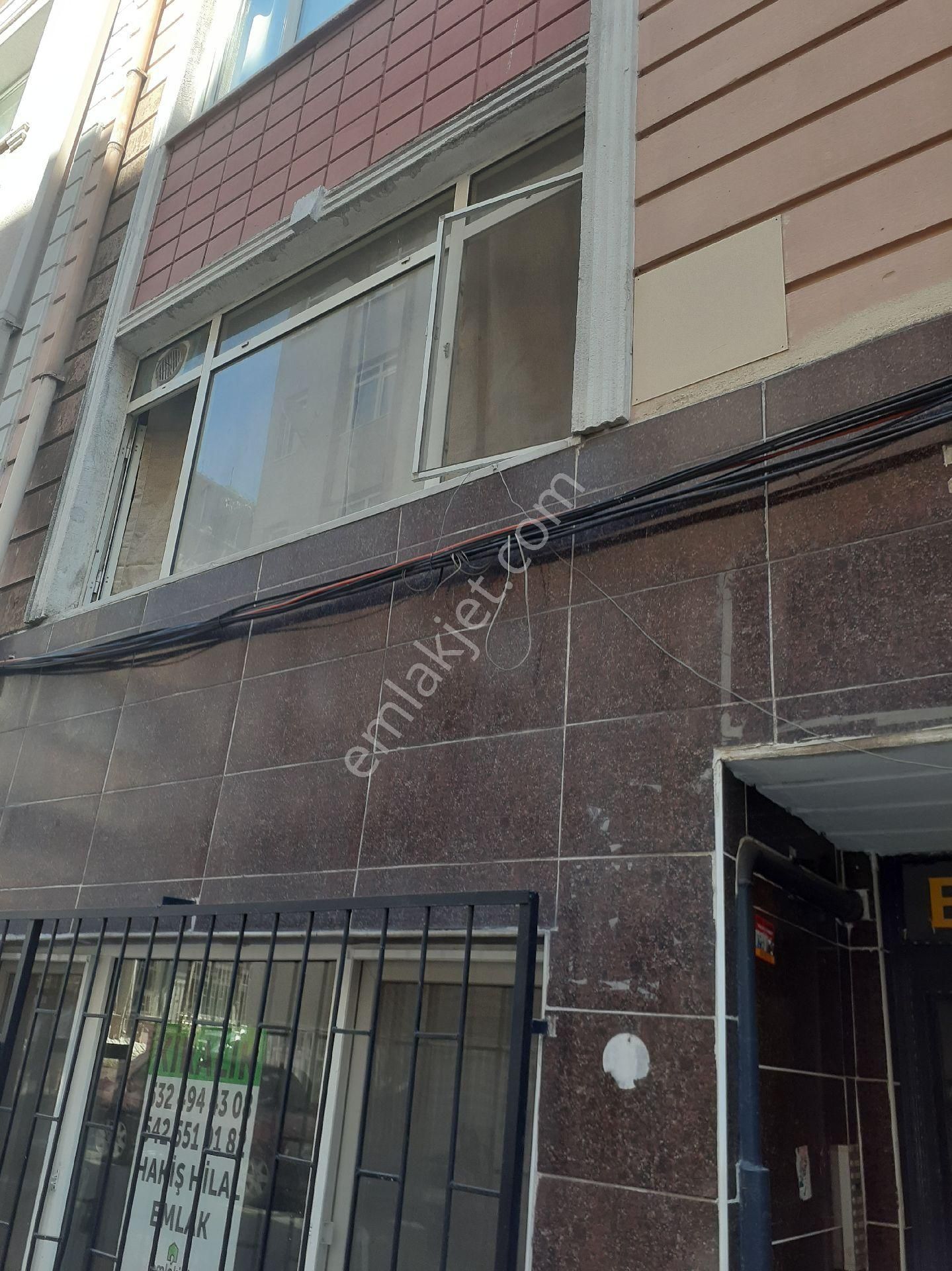 Fatih Alipaşa Çukurbostan Kısmında Kialık Düzgiriş Boş