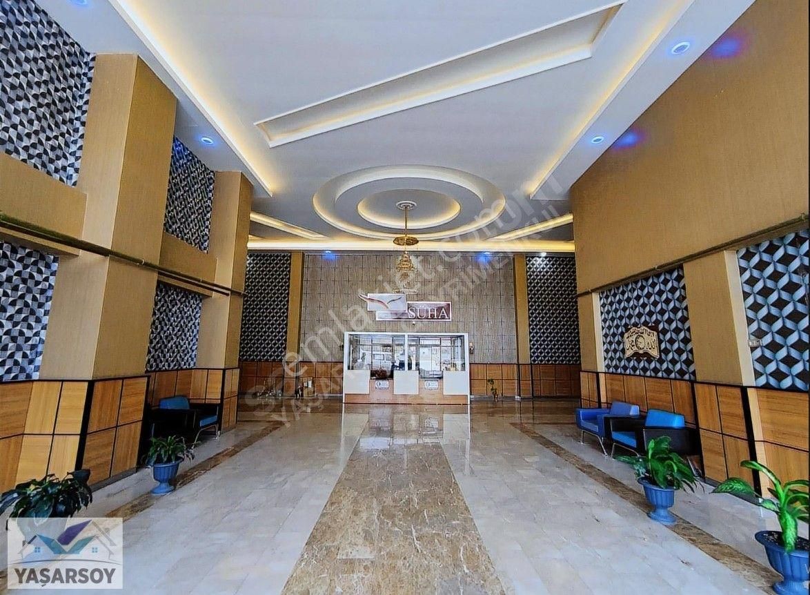 Yaşarsoy Gyo'dan Şenevler Mah Zümrüt Evler Sitesi 4+1 Lüks Daire