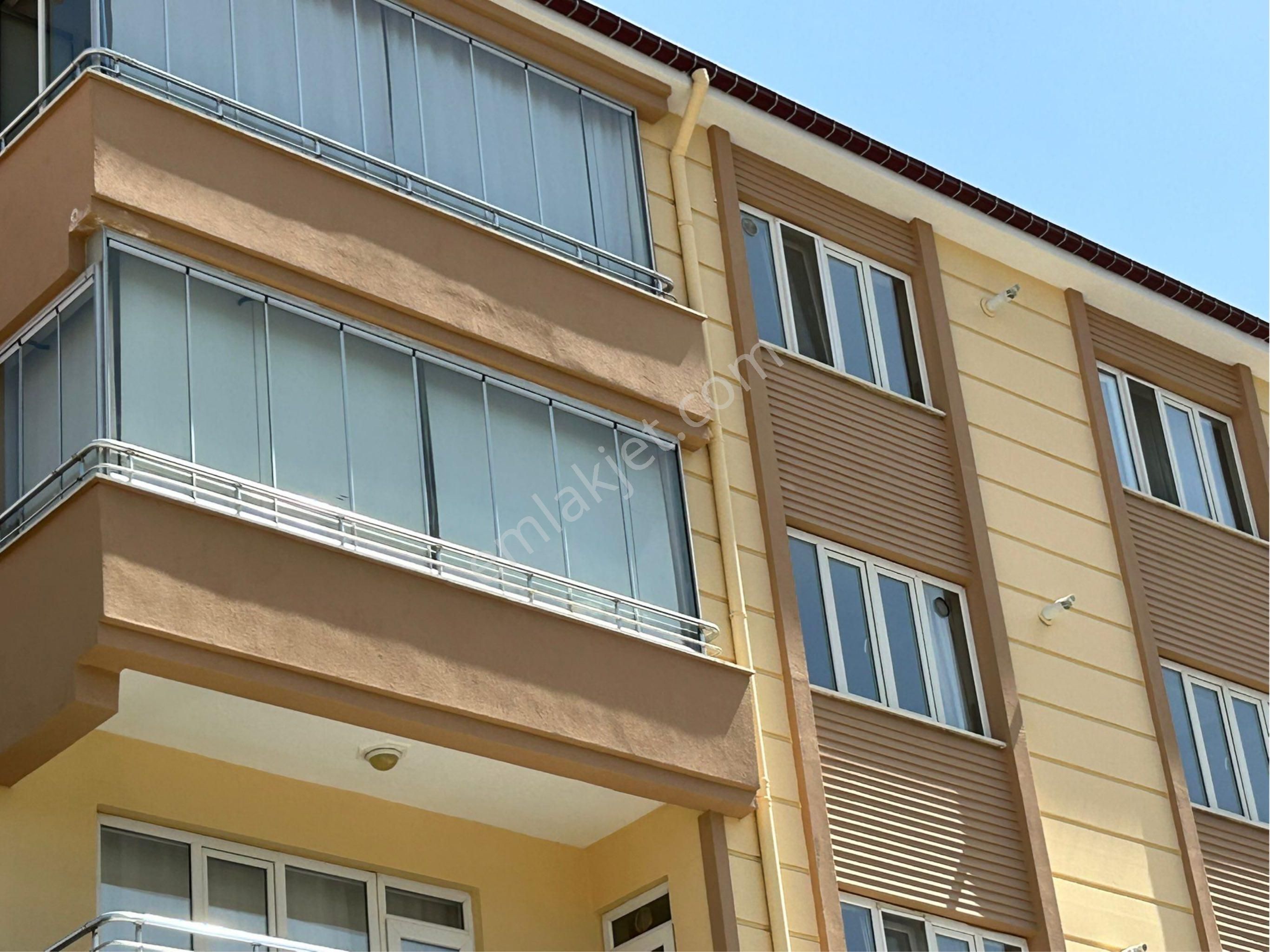 Tunçez Gm Kileci Mahallesi Asansörlü Geniş Arakat 4+1 Daire - Görsel 15