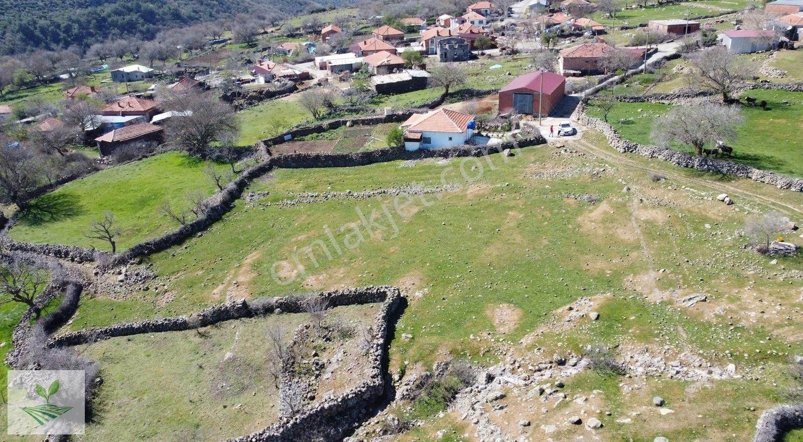 Bergama Öksüzler Satılık Konut İmarlı 3 Parçaya Bölünebilen Arsa - Görsel 7