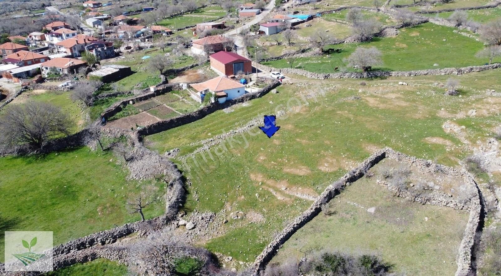 Bergama Öksüzler Satılık Konut İmarlı 3 Parçaya Bölünebilen Arsa - Görsel 4