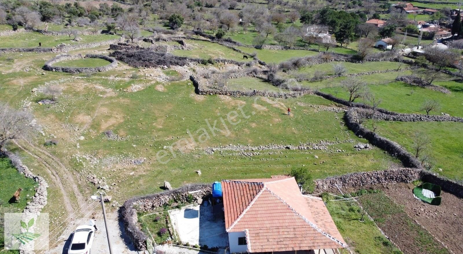 Bergama Öksüzler Satılık Konut İmarlı 3 Parçaya Bölünebilen Arsa - Görsel 13