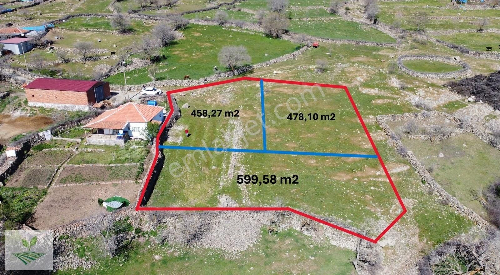 Bergama Öksüzler Satılık Konut İmarlı 3 Parçaya Bölünebilen Arsa - Görsel 2