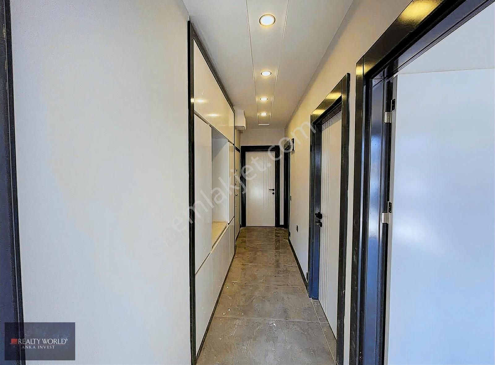 [en/ru] Realty World Anka'dan Sıfır Bina Katta Geniş 2+1