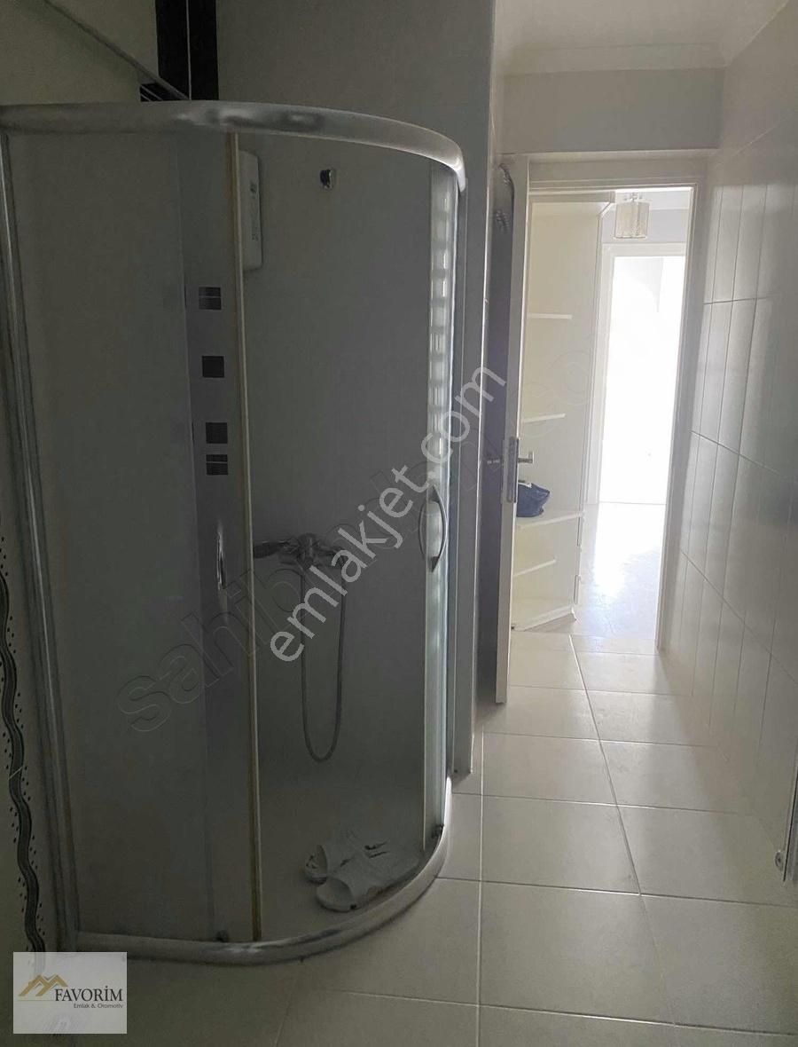 Heykele Çok Yakın Ara Kat Daire
