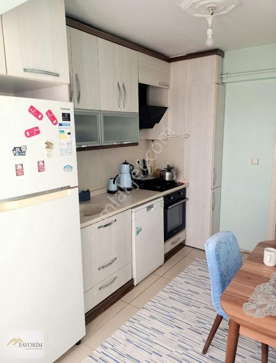 Karacabey Merkezde Sonkat Daire Detaylı Bilgi İçin Arayınız