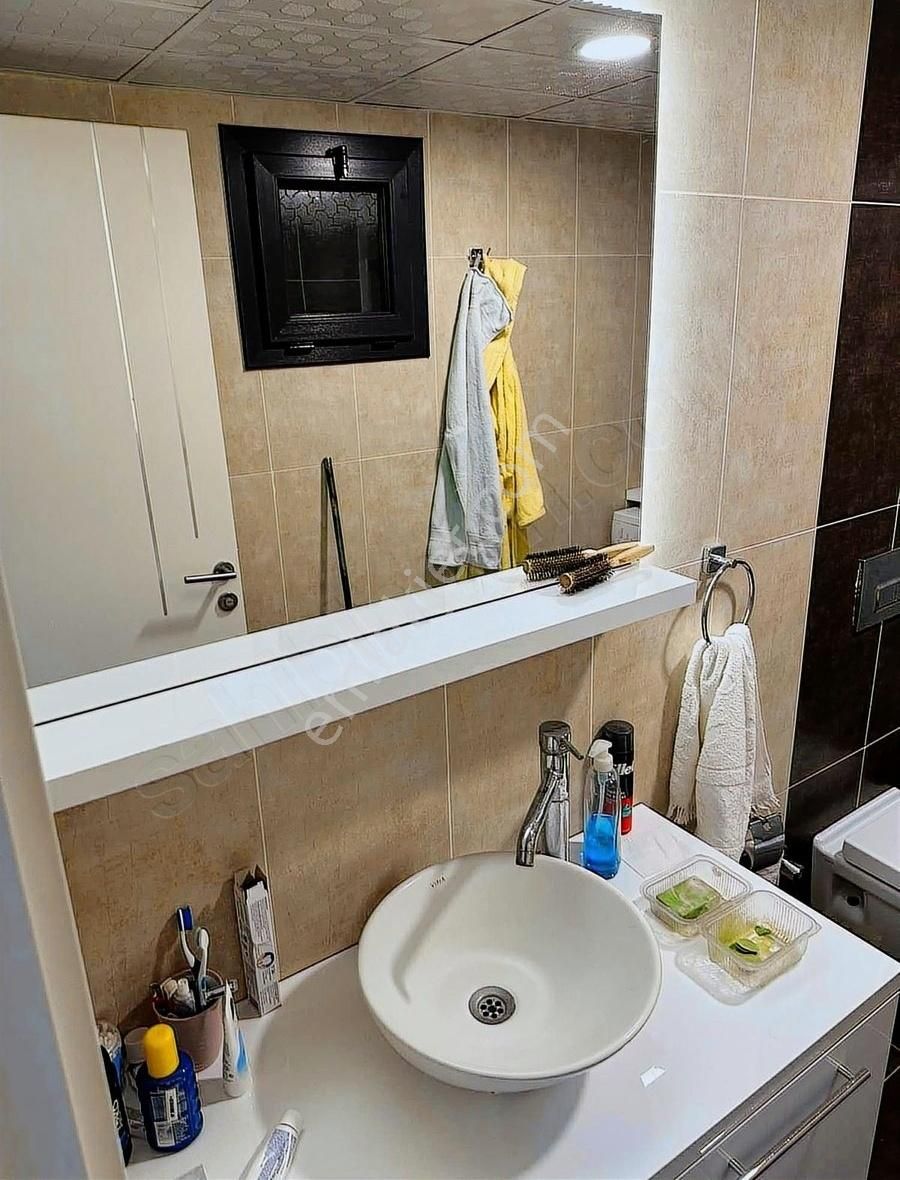 Yiğit Gayrimenkul'den Bornova Ergene'de Satılık 1+1 Daire - Görsel 3