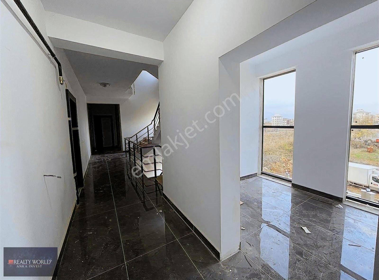 Realty World Anka'dan Kaçırılmayacak Lüks Ebeveyn Banyolu - Görsel 15