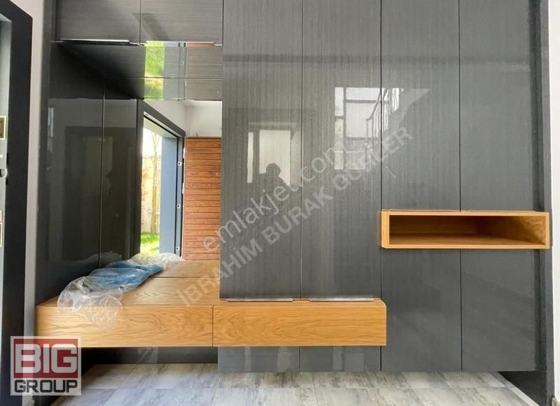 Özel Havuzlu, 4+1 Ful Eşyalı, Manzaralı Villa - Görsel 24