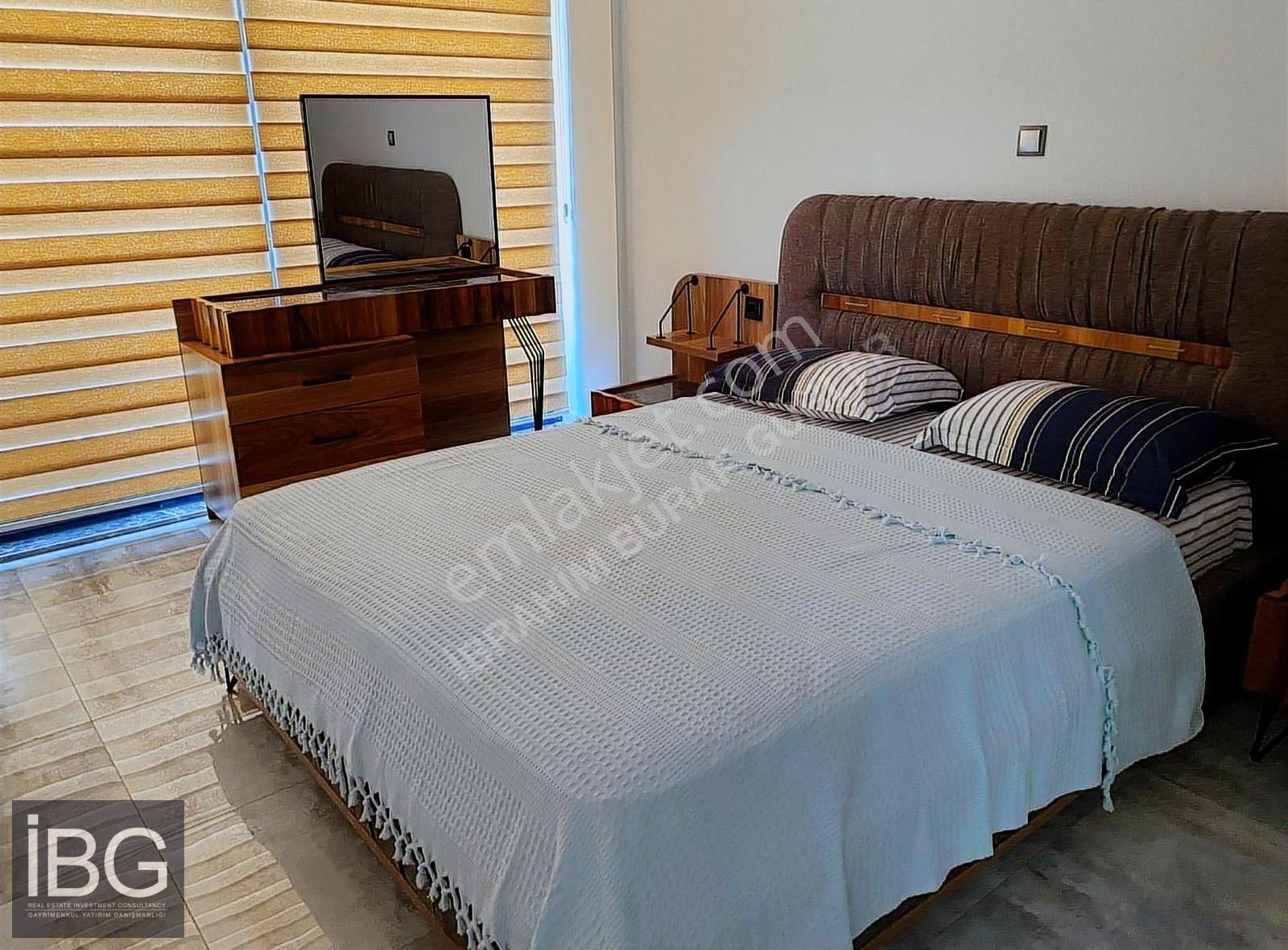 ++bıg Group** Deniz Manzaralı, Ful Eşyalı Geniş Bahçeli Villa - Görsel 14
