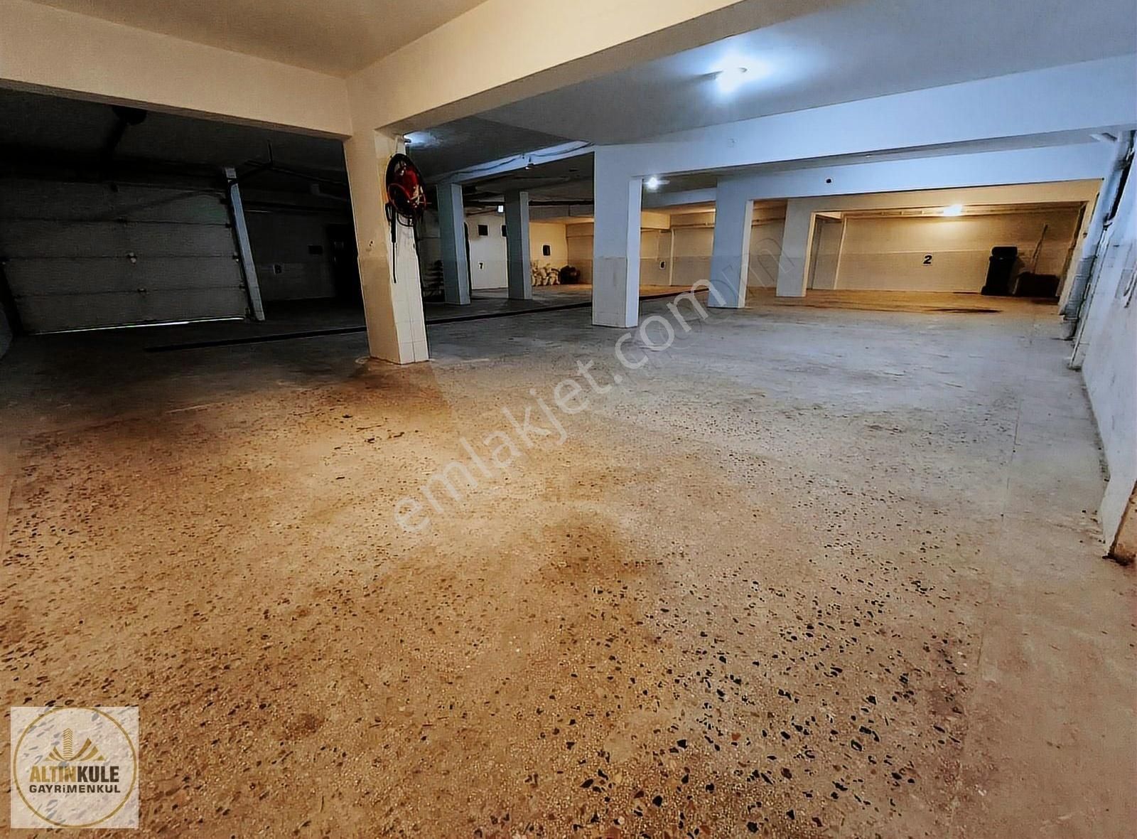 Altınkule'den Çankaya Köşkü Karşısı 5+1 Yapılı Teraslı Dubleks - Görsel 17