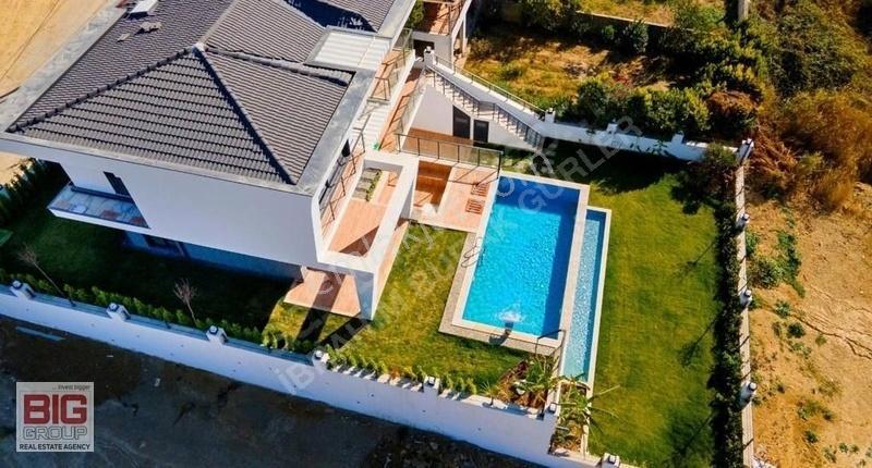 ++bıg Group** Geniş Arsalı, Ful Deniz Manzaralı, Müstakil Villa - Görsel 14