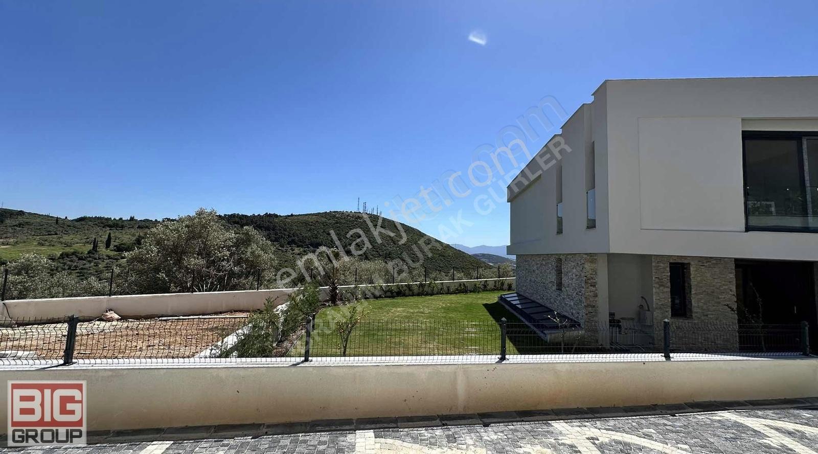 ++bıg Group** Müthiş Konumlu,modern Mimari, Büyük Bahçeli Villa - Görsel 24