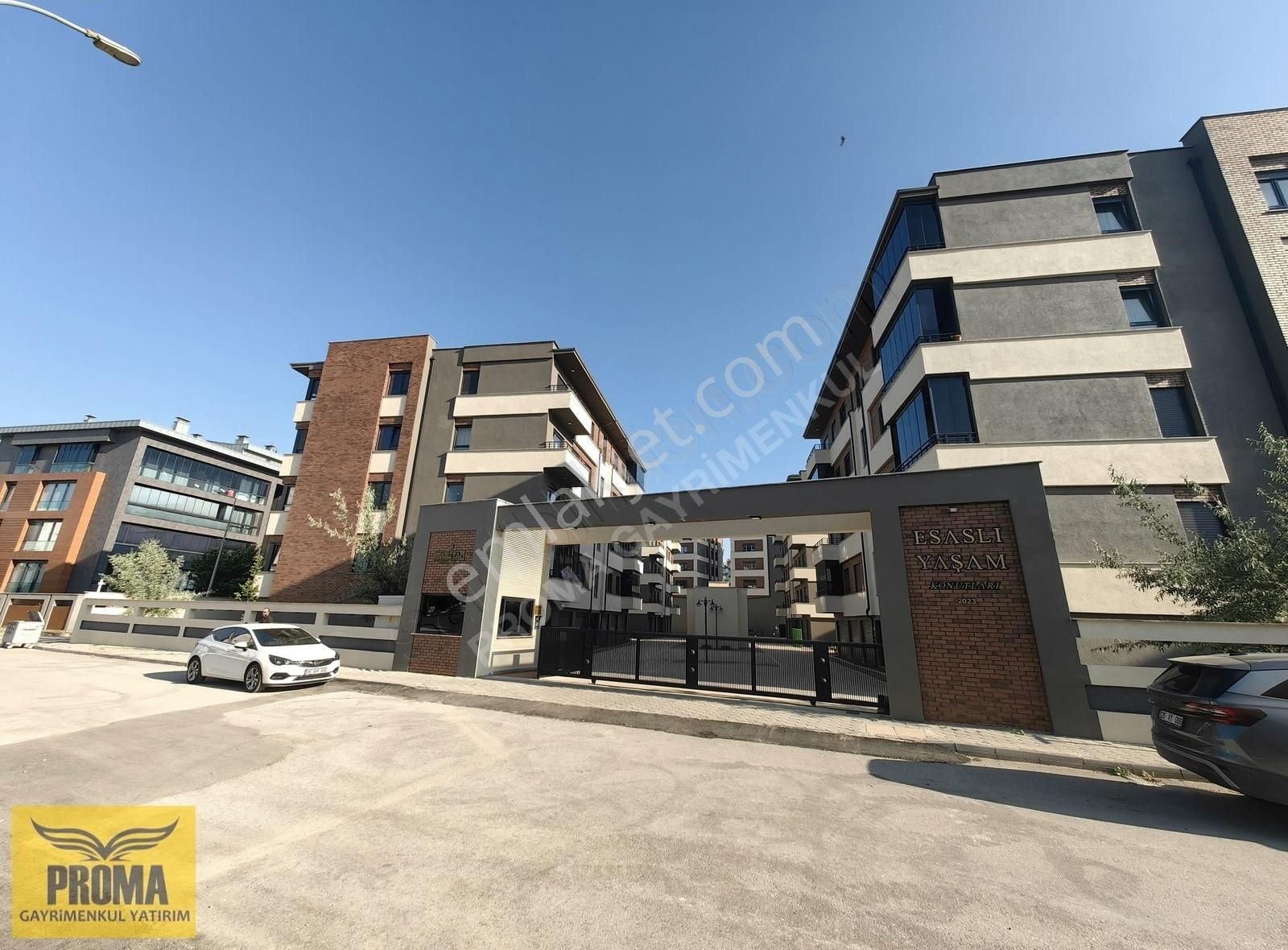 Proma'dan Batıkent Mah.kapalı Havuzlu 3+1 Manzaralı Site İçinde